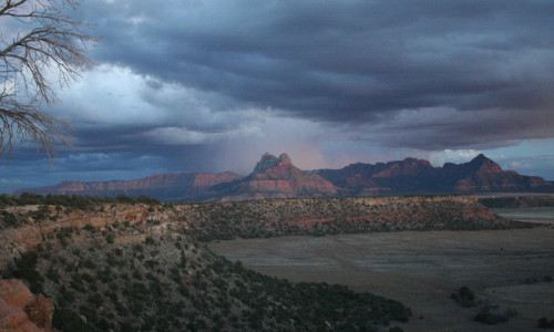 Smithsonian Butte Scenic Drive